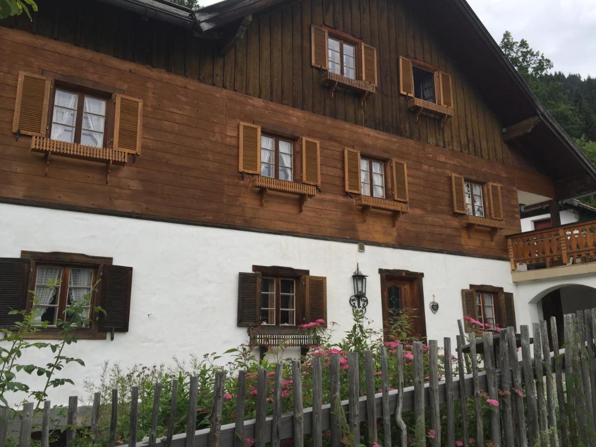 Das Hexenhaeusl Schmitten Luaran gambar